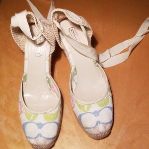 Coach wages, in a great condition